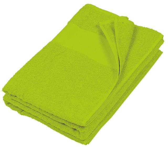 BATH TOWEL