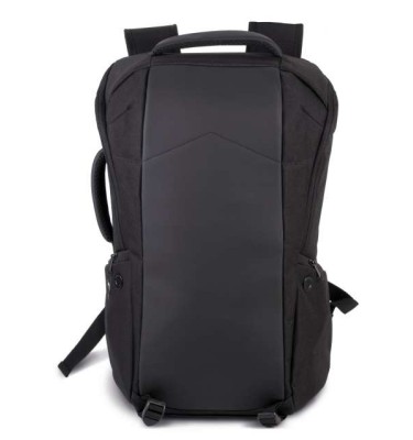 Black/black