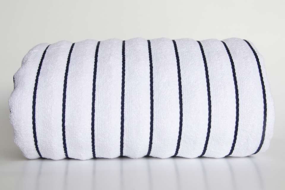 OLIMA BEACH STRIPED TOWEL