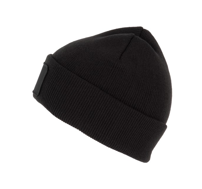 BEANIE WITH PATCH