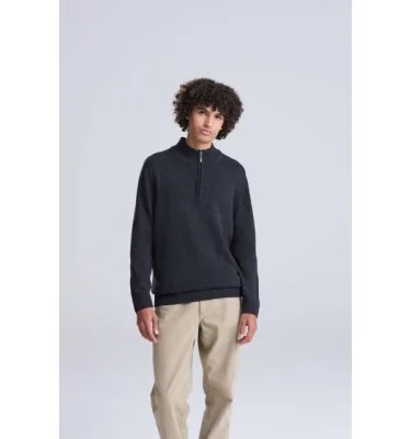 WAKHAN 1/4 ZIP SUSTAINABLE SWEATER