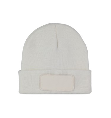 BEANIE WITH PATCH