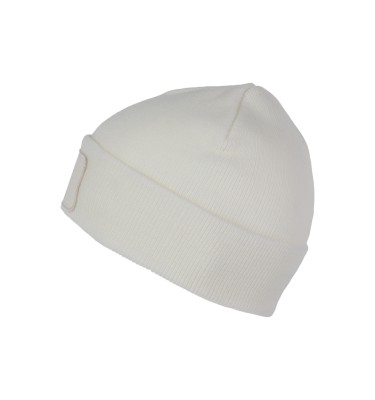 BEANIE WITH PATCH