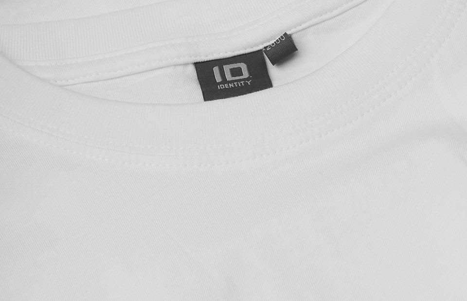T-shirt YES