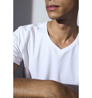 T-shirt PRO Wear CARE | v-neck