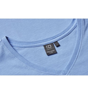 T-shirt PRO Wear CARE | v-neck