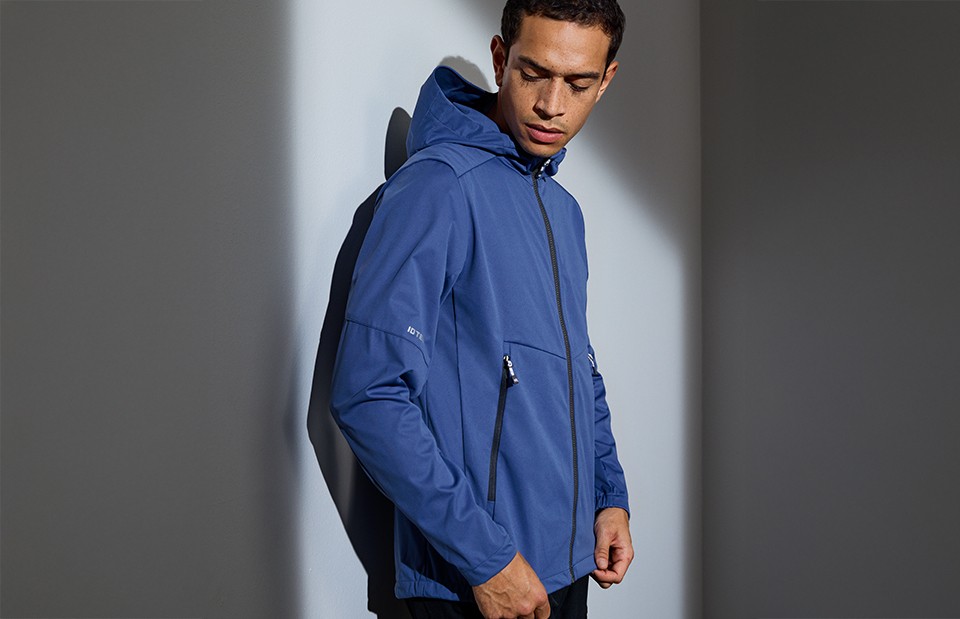 Kurtka soft shell z kapturem | lekka