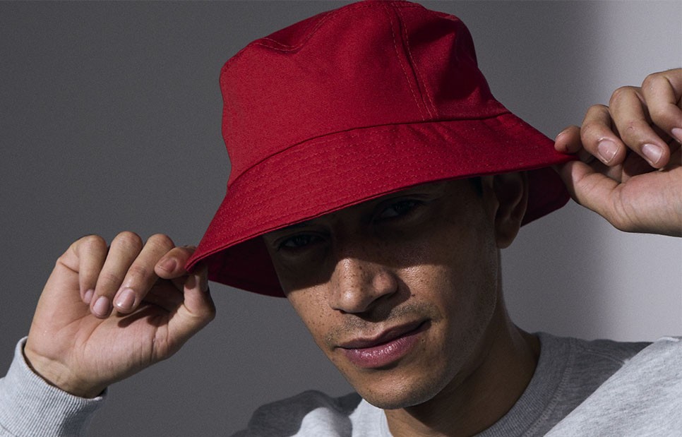 Classic bucket hat z haftem – odzież reklamowa dla firm