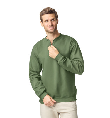 SOFTSTYLE™ MIDWEIGHT ADULT FLEECE 1/4 ZIP SWEATSHIRT