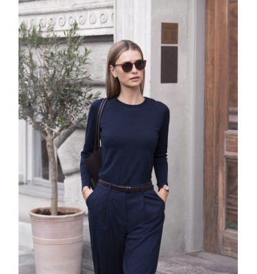 Brighton O-Neck Women