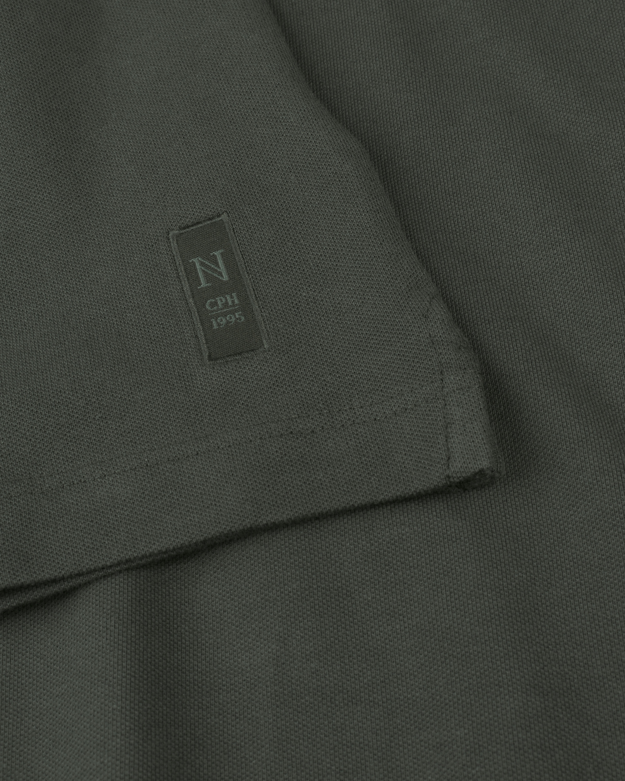 Harvard V-Neck Women