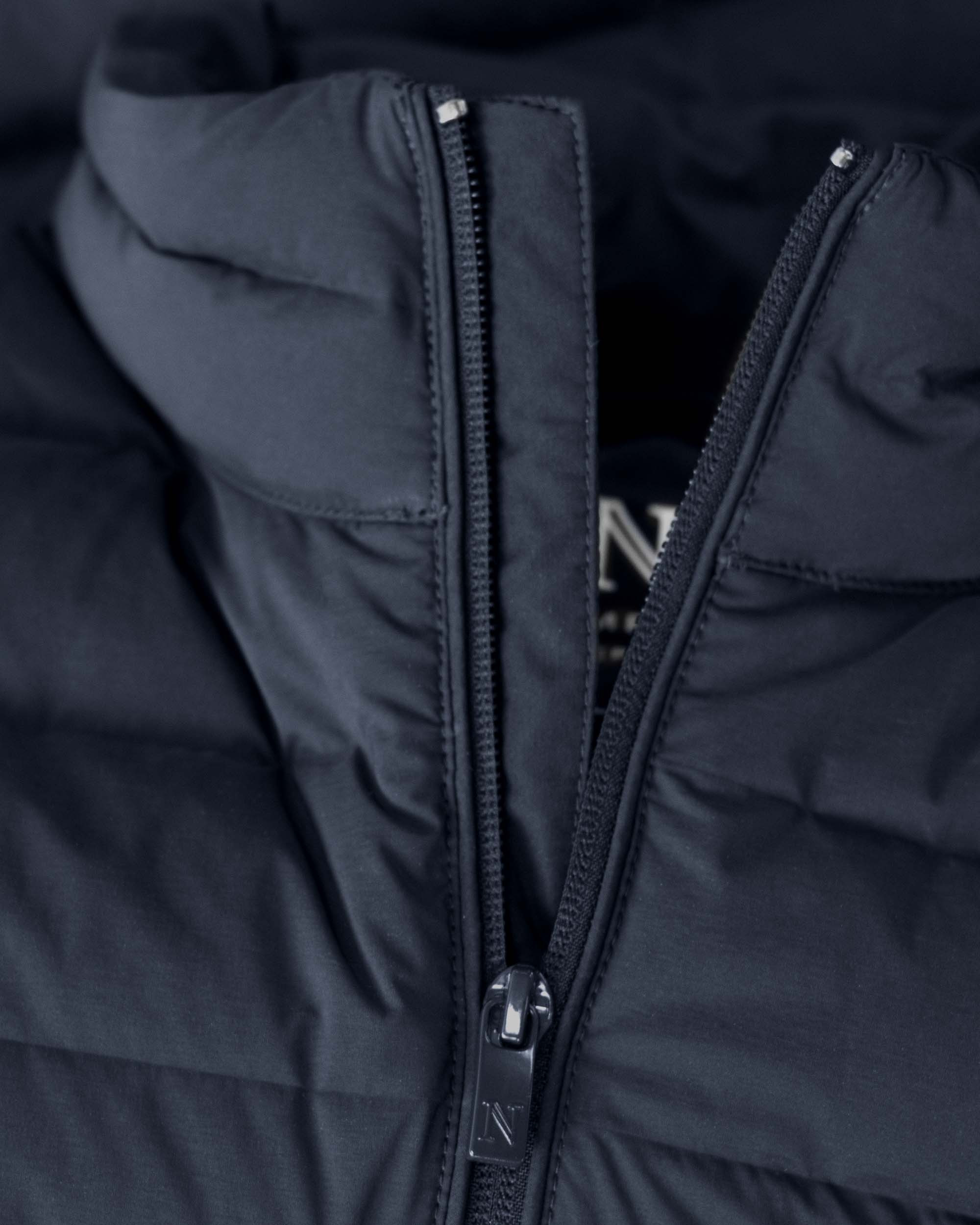 Avalon Vest Women