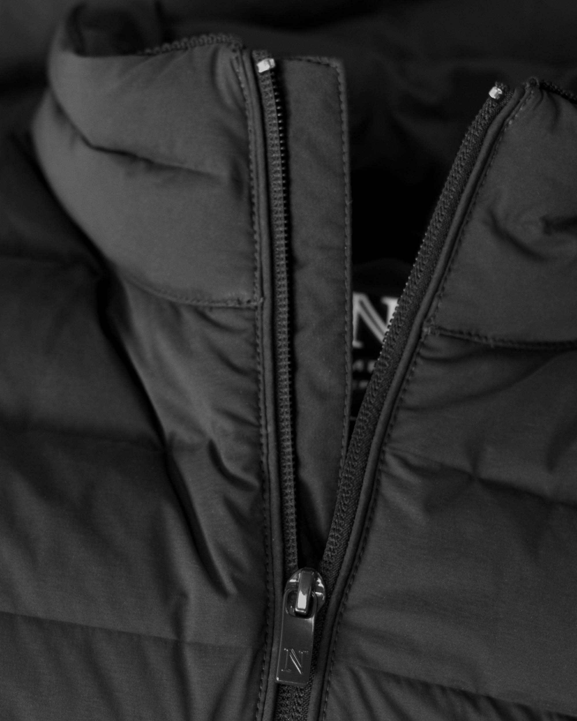 Avalon Vest Men