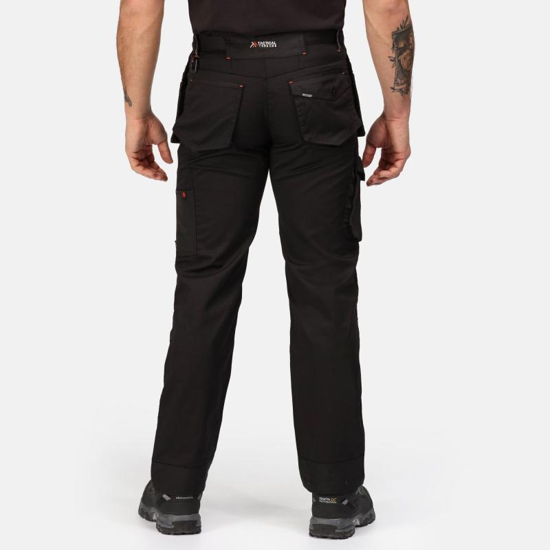 Spodnie robocze wzmacniane Regatta Professional INCURSION HOLSTER TROUSER short-Black