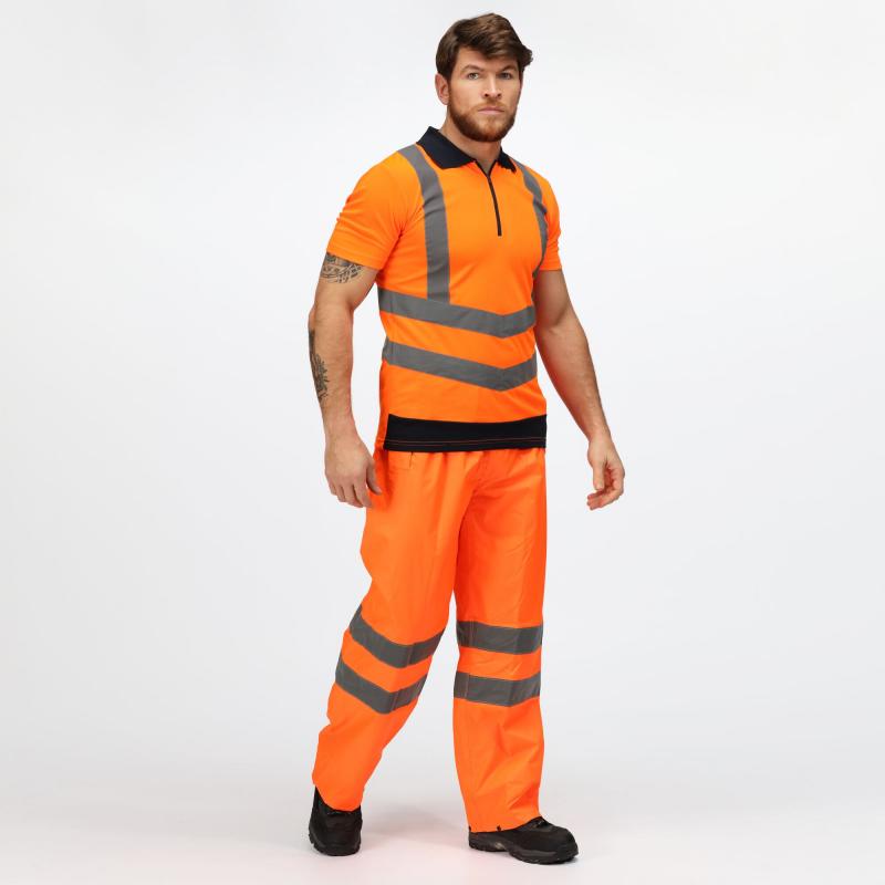 Wodoodporne spodnie odblaskowe Regatta Professional HI-VIS PRO OVERTROUSERS-Orange